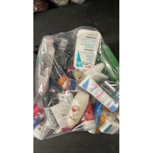 6451 - BAG OF PART USED COSMETICS