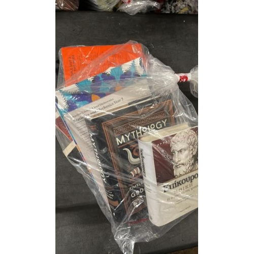 6460 - BAG OF BOOKS