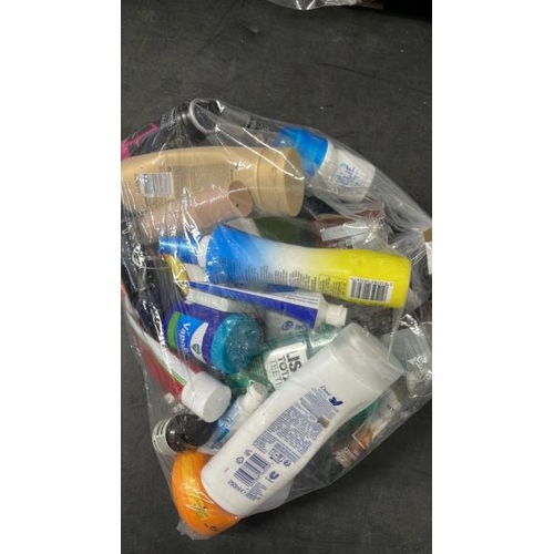 6488 - BAG OF PART USED COSMETICS