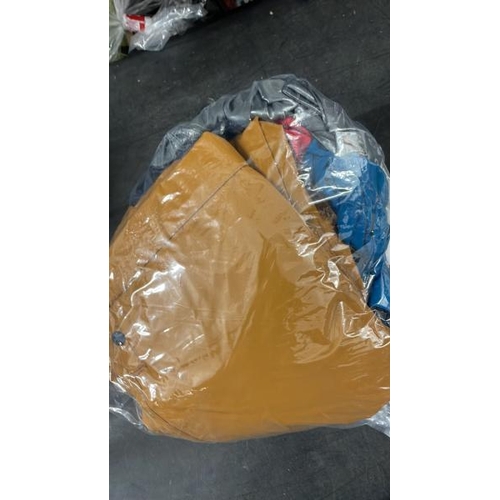 6506 - BAG OF NEW MIXED CLOTHES