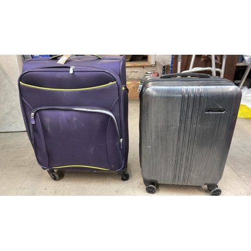 6546 - X2 PRE-OWNED SUITCASES INCL. ANTLER / H11