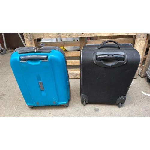 6553 - X2 PRE-OWNED SUITCASES INCL. TRIPP / H70