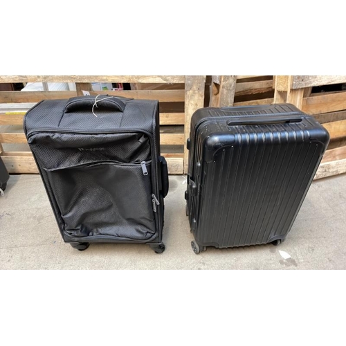 6556 - X2 PRE-OWNED SUITCASES INCL. IT LUGGAGE / H65