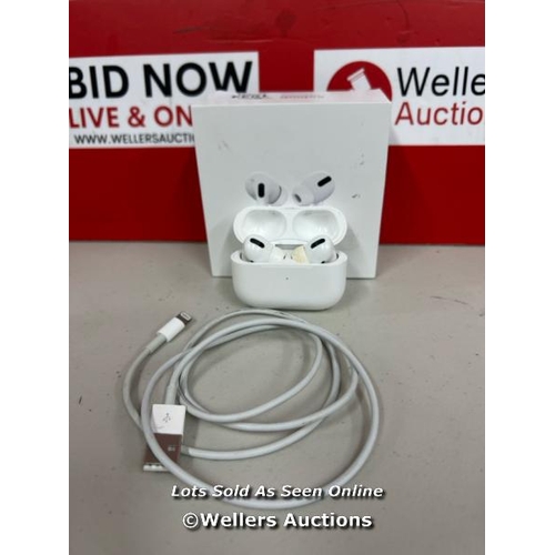 1034 - APPLE AIRPODS PRO WITH MAGSAFE CHARGING CASE (MLWK3ZM/A) / POWERS UP & CONNECTS VIA BLUETOOTH WITH S... 