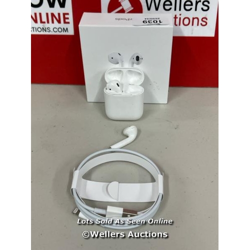 1039 - APPLE AIRPODS / 2ND GEN / WITH CHARGING CASE / MV7N2ZMA / POWERS UP / DOESN�T CONNECT VIA BLUETOOTH ... 