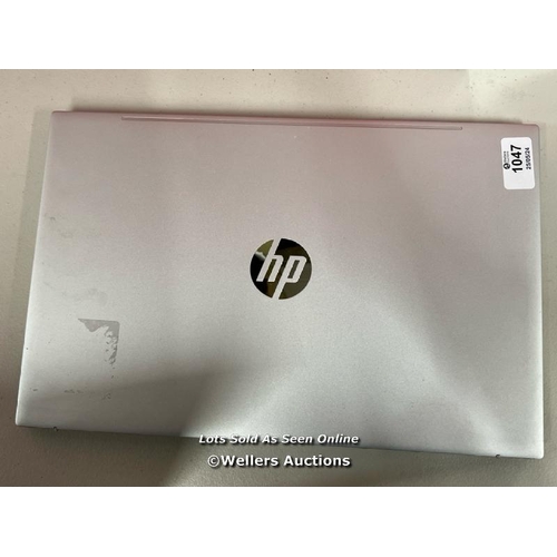 1047 - HP PAVILION LAPTOP / AMD RYZEN 5 / AMD RADEON INTEGRATED GRAPHICS / 8GB RAM / 256GB SSD /15.6 INCH /... 