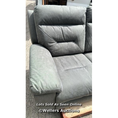 986 - KUKA JUSTIN GREY FABRIC POWER RECLINING 2 SEATER SOFA / MINIMAL SIGNS OF USE