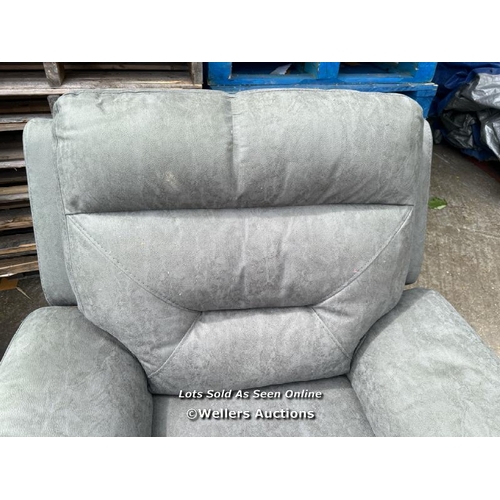 987 - KUKA JUSTIN GREY FABRIC POWER RECLINING ARMCHAIR / MINIMAL SIGNS OF USE