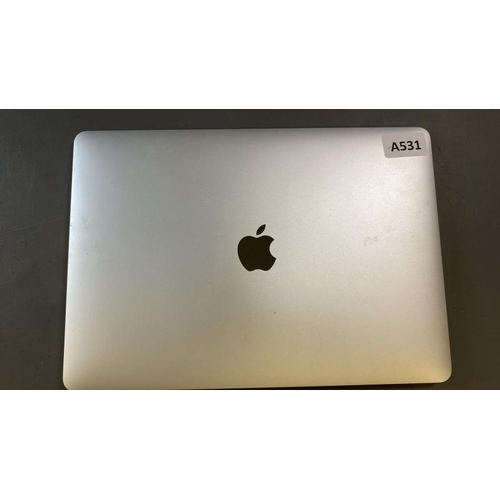 9521 - APPLE MACBOOK AIR 13