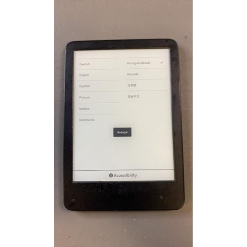 9561 - AMAZON KINDLE / 11TH GEN (2022) /  C2V2L3 / RESTORED TO FACTORY DEFUALTS