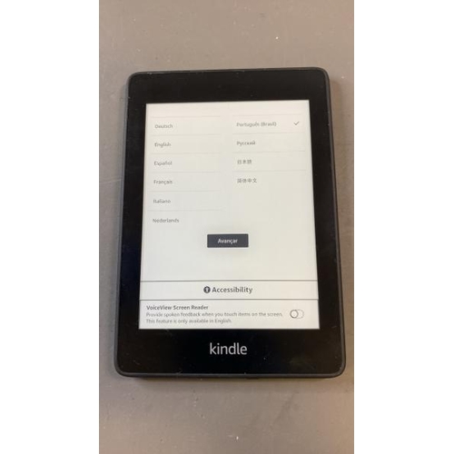 9570 - AMAZON KINDLE PAPERWHITE / PQ949EY / RESTORED TO FACTORY DEFUALTS