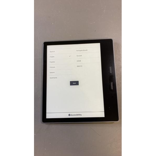 9577 - AMAZON KINDLE OASIS - 9TH GEN /  S8IN4O / RESTORED TO FACTORY DEFUALTS