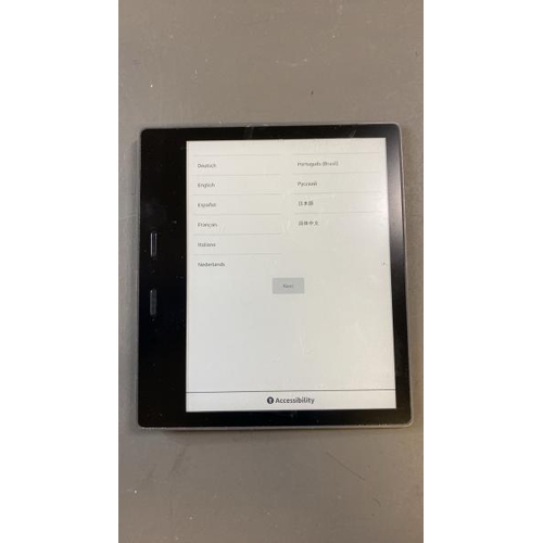 9578 - AMAZON KINDLE OASIS 3 (2019) /  S8IN4E / RESTORED TO FACTORY DEFUALTS