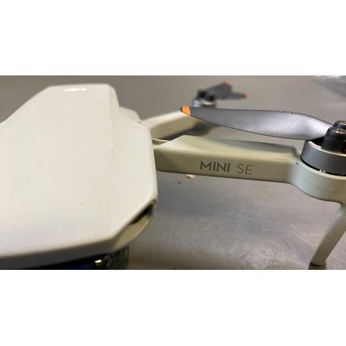 9627 - DJI MINI SE INCL. X2 BATTERIES