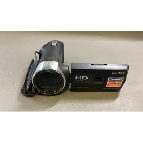 9633 - SONY HDR-PJ240E DIGITAL HD VIDEO CAMERA RECORDER