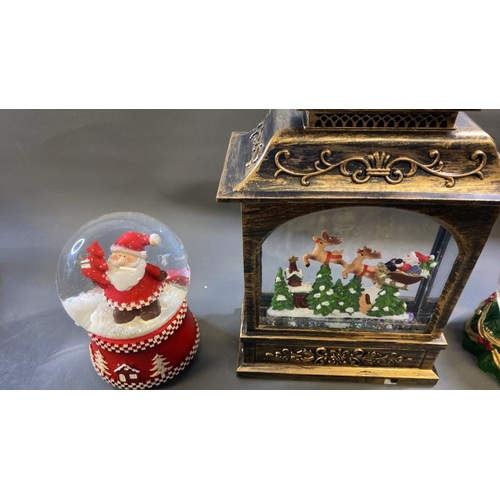 9647 - ASSORTMENT OF SNOW GLOBES AND DECORATION