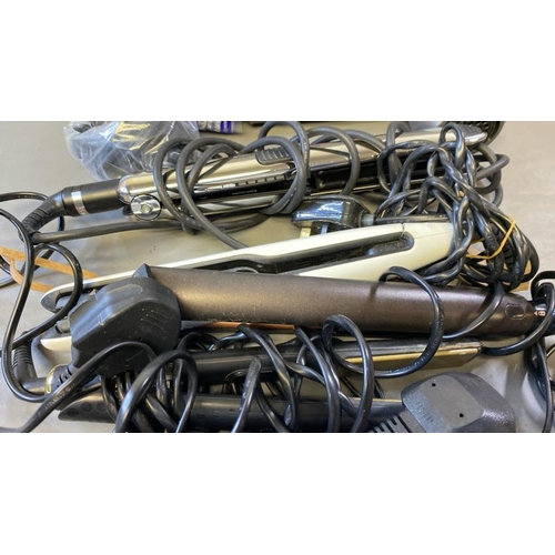 9708 - X8 HAIR STRAIGHTENERS INCL. NICKY CLARKE, BELLISSIMA ITALIA, GHD, REMINGTON, BABYLISS AND TRESEMME A... 