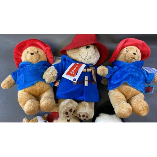 9711 - ASSORTMENT OF PLUSHIES INCL. PADDINGTON BEAR AND HAMLEYS