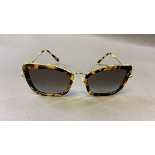 9754 - MIU MIU SMU55V SUNGLASSES