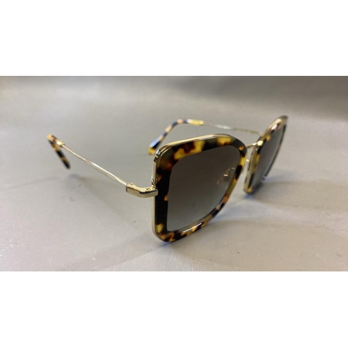 9754 - MIU MIU SMU55V SUNGLASSES