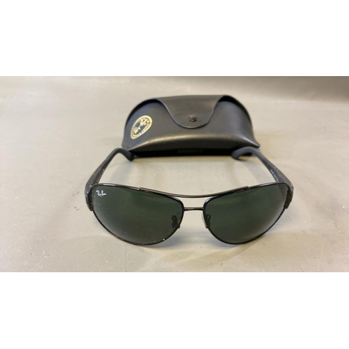 9756 - RAY-BAN RB3467 SUNGLASSES INCL. CASE