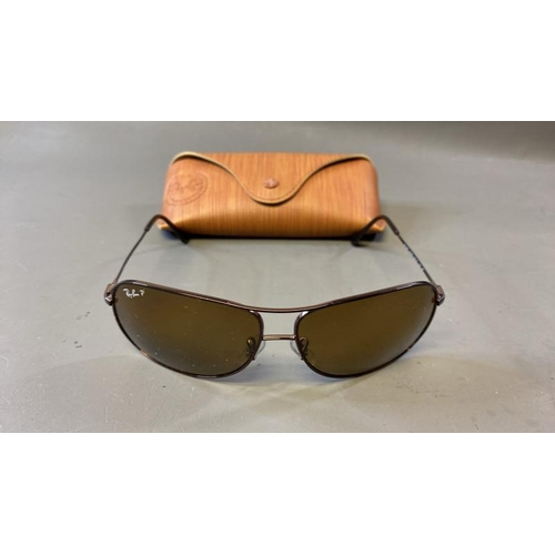 9761 - RAY-BAN RB3267 SUNGLASSES INCL. CASE