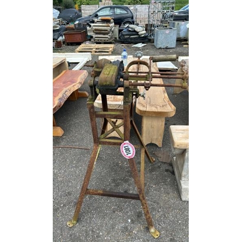 1081 - ERPHI SAVERNE VINTAGE KNIFE SHARPENING MACHINE / ALL LOTS ARE LOCATED IN SL0 9LG, REGRETFULLY WE DO ... 