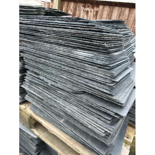 1094 - A VERY LARGE QUANTITY OF ROOFING SLATE, ACROSS TWO PALLETS / ALL LOTS ARE LOCATED IN SL0 9LG, REGRET... 