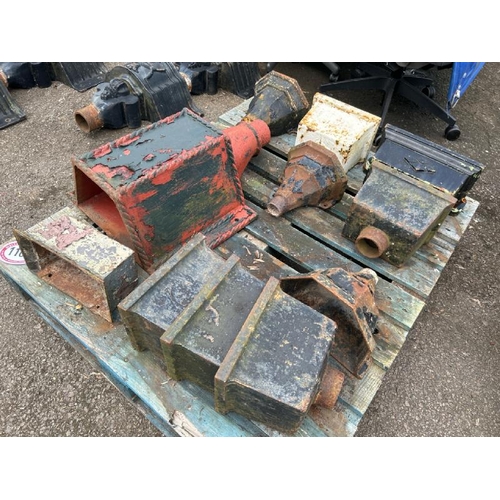 1101 - ELEVEN ASSORTED CAST IRON HOPPERS / ALL LOTS ARE LOCATED IN SL0 9LG, REGRETFULLY WE DO NOT OFFER SHI... 