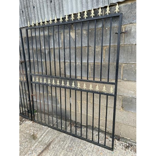 1103 - A SET OF ORNATE DRIVEWAY GATES WITH SPEAR POINT DETAILING, EACH SECTION APPROX 190CM (H) X 159CM (W)... 