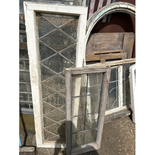 1107 - EIGHT ASSORTED STAINED GLASS WINDOWS IN WOODEN FRAMES, LARGEST 135CM (H) X 111CM (W) / ALL LOTS ARE ... 