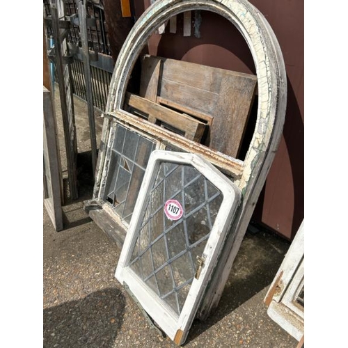 1107 - EIGHT ASSORTED STAINED GLASS WINDOWS IN WOODEN FRAMES, LARGEST 135CM (H) X 111CM (W) / ALL LOTS ARE ... 