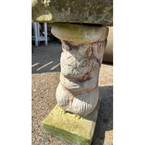 1143 - A THREE PIECE RECONTITUTED STONE GARDEN BENCH, 45CM (H) X 105CM (W) / ALL LOTS ARE LOCATED IN SL0 9L... 