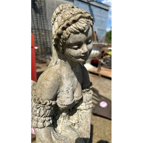 1146 - A STATUE OF A LADY HOLDING A BIRD, 86CM (H) / ALL LOTS ARE LOCATED IN SL0 9LG, REGRETFULLY WE DO NOT... 