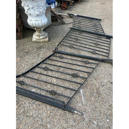 1158 - TWO SECTIONS OF STAIR RAILING, LARGEST IS 186CM (L) X 110CM (H) / ALL LOTS ARE LOCATED IN SL0 9LG, R... 