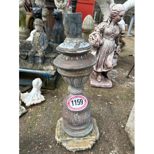 1159 - A DECORATIVE RESIN COLUMN, 70CM (H) / ALL LOTS ARE LOCATED IN SL0 9LG, REGRETFULLY WE DO NOT OFFER S... 