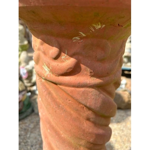 1163 - A DECORATIVE TERRACOTTA PLINTH, 60CM (H) / ALL LOTS ARE LOCATED IN SL0 9LG, REGRETFULLY WE DO NOT OF... 