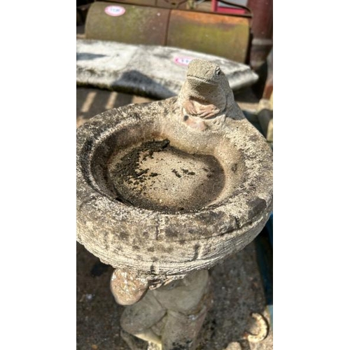 1172 - A RECONSTITUTED STONE BIRDBATH, DEPICTING A CHERUB AND FROG, 64CM (H) / ALL LOTS ARE LOCATED IN SL0 ... 