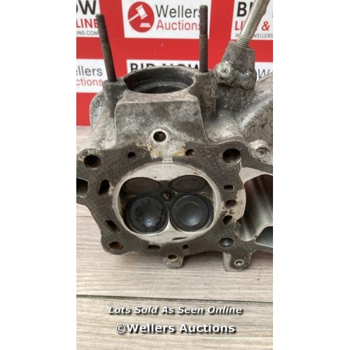 3448 - 1981 HONDA CX500 CX 500 RHS RIGHT SIDE ENGINE CYLINDER HEAD, VALVE GEAR / H67