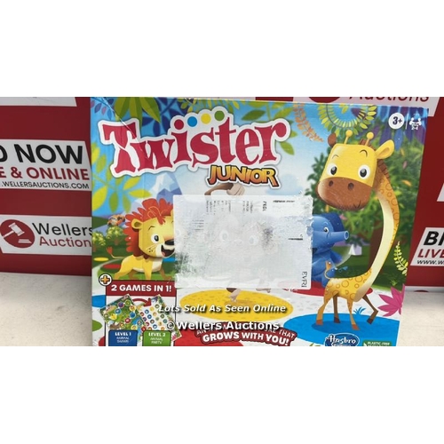 3083 - HASBRO GAMING TWISTER JUNIOR GAME / H73