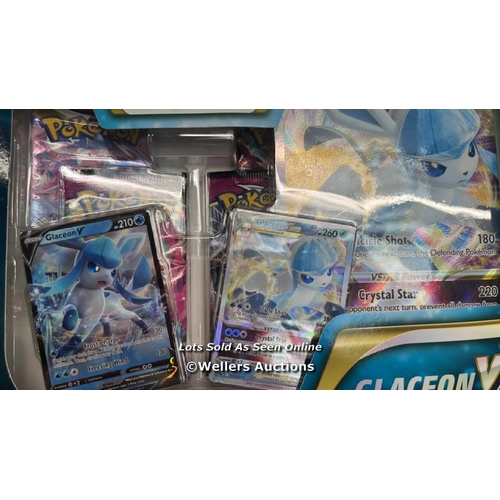 3100 - POKEMON TCG: GLACEON VSTAR SPECIAL COLLECTION (2 ETCHED FOIL PROMO CARDS, 1 FOIL OVERSIZE CARD & 5 B... 