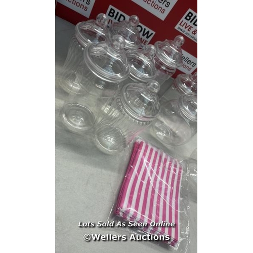 3255 - TRULY SWEET CANDY 10 PLASTIC SWEET JARS, 5 STYLES, 2 TONGS, 50 BAGS BUFFET (PINK) / E81