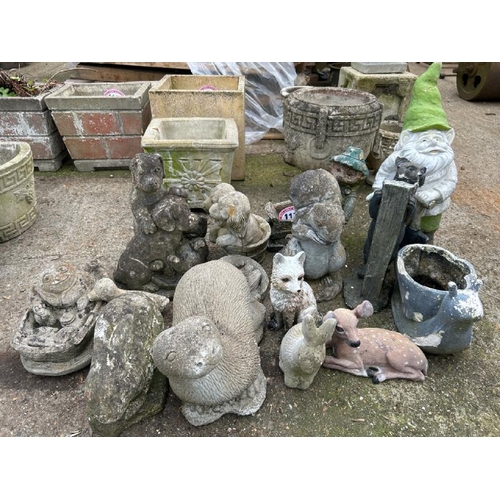 1179 - FOURTEEN ASSORTED GARDEN ORNAMENTS, INCL. WILDLIFE AND GNOME, LARGEST 55CM (H) / ALL LOTS ARE LOCATE... 