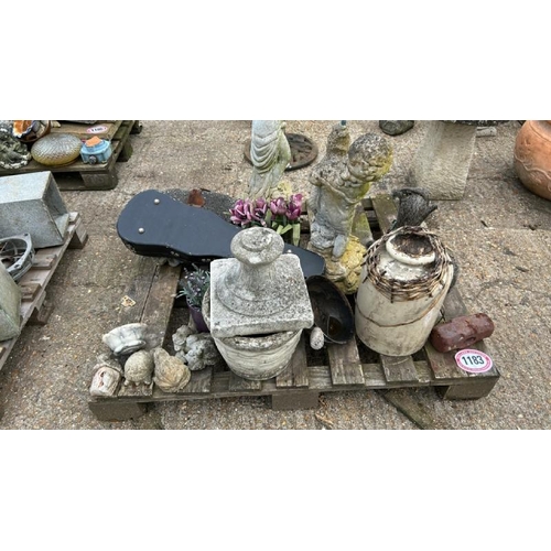 1183 - A PALLET OF ASSORTED STONEWARE INCL. BIRDBATH AND FOUNTAIN BASES, PLANTERS, ORNAMENTS ETC. / ALL LOT... 