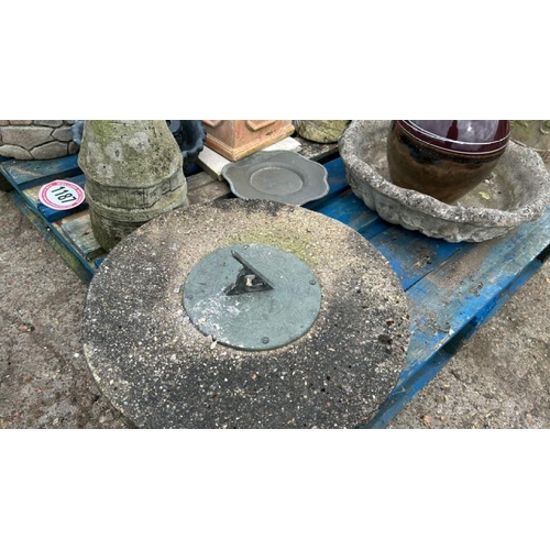 1187 - A PALLET OF ASSORTED STONEWARE INCL. SUNDIAL TOP, PLANTERS AND FOUNTAIN PARTS / ALL LOTS ARE LOCATED... 