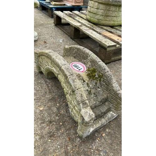 1199 - A SMALL RECONSTITUTED STONE BRIDGE GARDEN FEATURE, 24CM (H) X 60CM (L) / ALL LOTS ARE LOCATED IN SL0... 