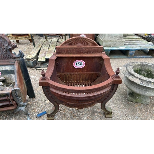 1234 - A CAST IRON FIRE GRATE AND BACK, 65CM (H) X 60CM (W) X 36CM (D) / ALL LOTS ARE LOCATED IN SL0 9LG, R... 