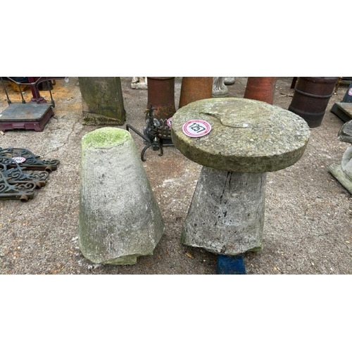 1257 - A COMPLETE STADDLE STONE AND ONE BASE, BOTH DAMAGED, 64CM (H) / ALL LOTS ARE LOCATED IN SL0 9LG, REG... 