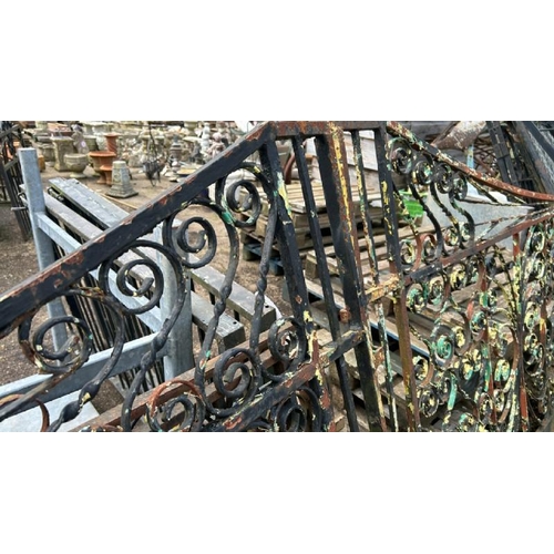 1280 - A PAIR OF ORNATE CAST AND WROUGHT IRON DRIVEWAY GATES, EACH SECTION 140.5CM (H) X 150CM (W) / ALL LO... 