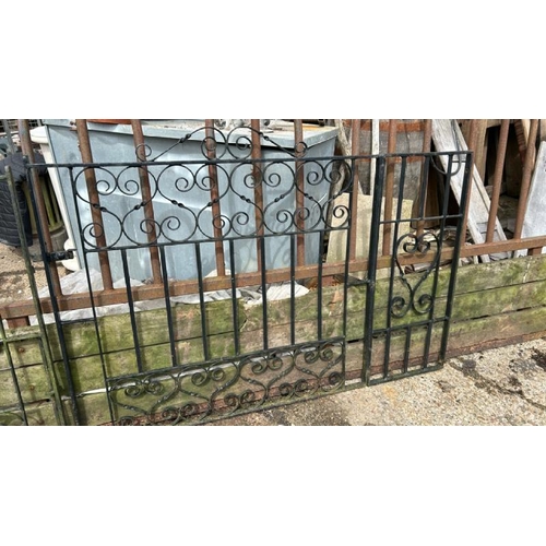 1285 - A PAIR OF CAST AND WROUGHT IRON GATE SECTIONS, 103CM (H) X 145.5CM (W) / ALL LOTS ARE LOCATED IN SL0... 